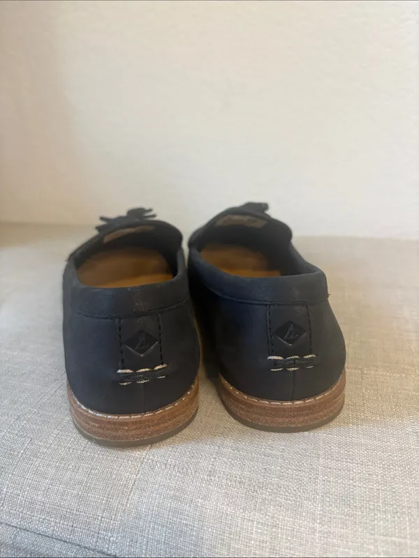 Sperry Women's Black Pointed Tassel Loafers size 7 - Image 4