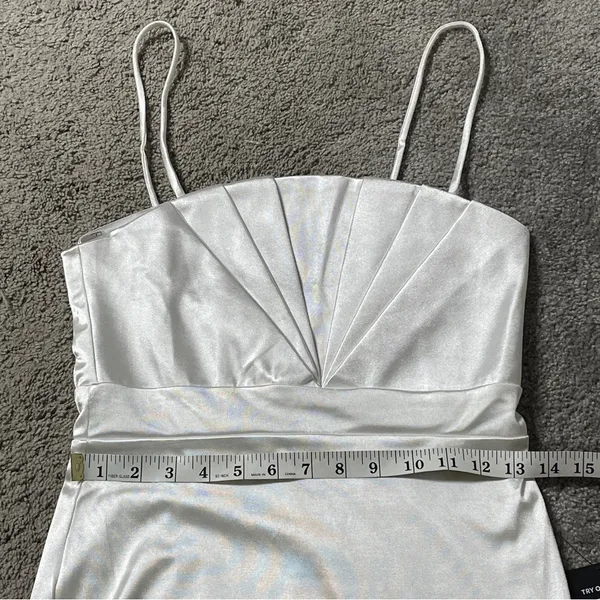 Lulu’s Little White Satin Dress, Size medium, NWT‎ - Image 14
