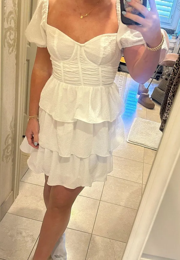 Pretty Little Thing White Dress - Image 2
