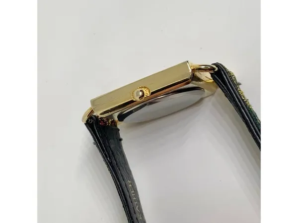 Vintage Cassant gold tone women’s watch 29mm quartz rhinestones running - Image 9