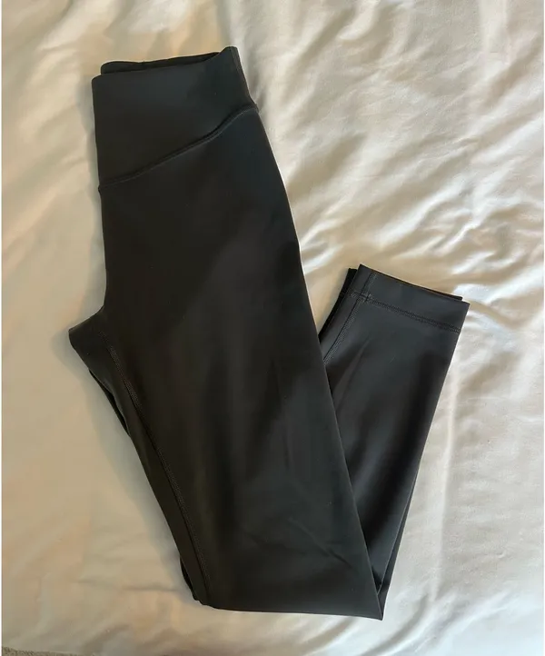 Lululemon Leggings - Image 3