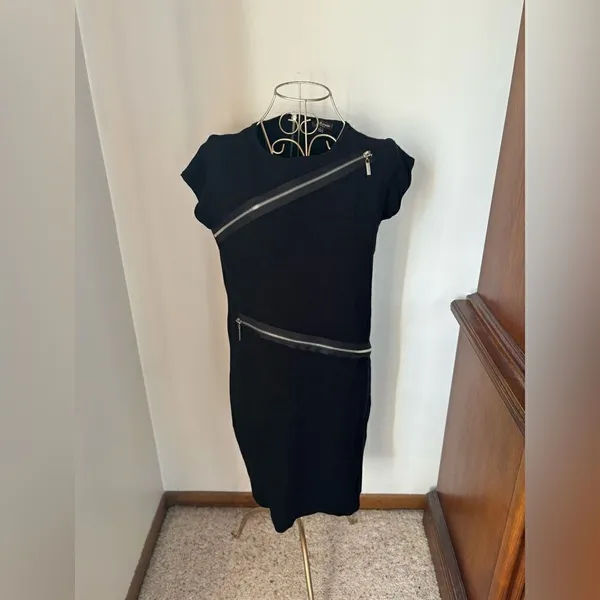 Adrienne Vittadini Black Short Sleeve Zipper Detail Dress Size Small - Image 2