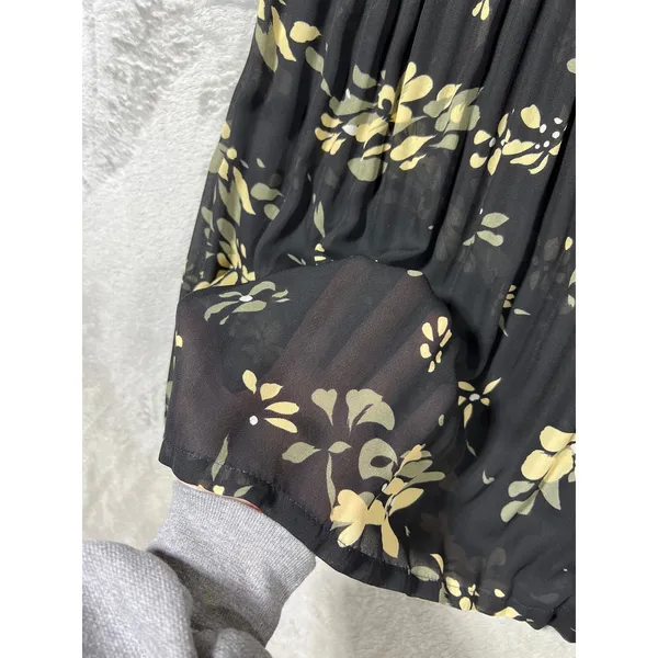SAG HARBOR Black Floral Pleated Midi Skirt Sheer Overlay Petite Large Whimisgoth - Image 2
