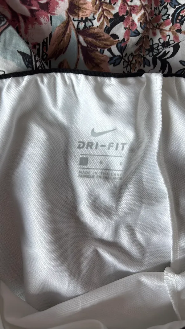 Nike Shorts  - Image 4