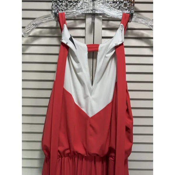 Vince Camuto Coral/Tan Chevron Halter Maxi Dress Size 4‎ Tie Back Elastic Waist - Image 7