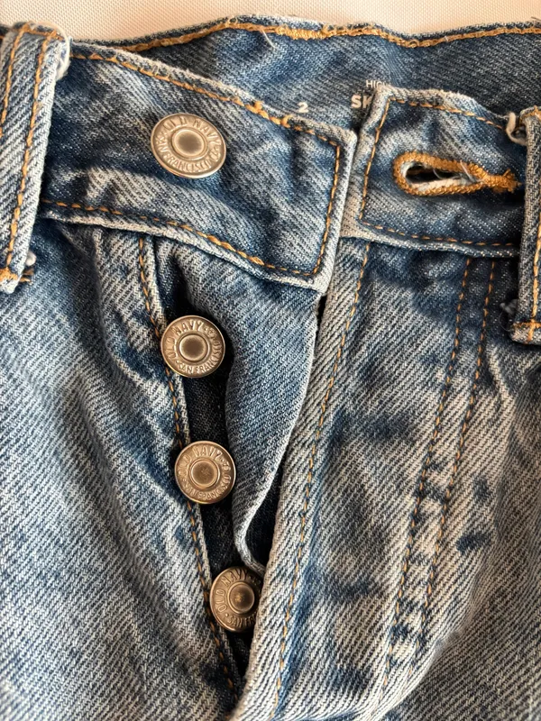Old Navy Denim Shorts - Image 4