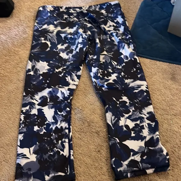 Fabletics‎ cropped leggings M - Image 5