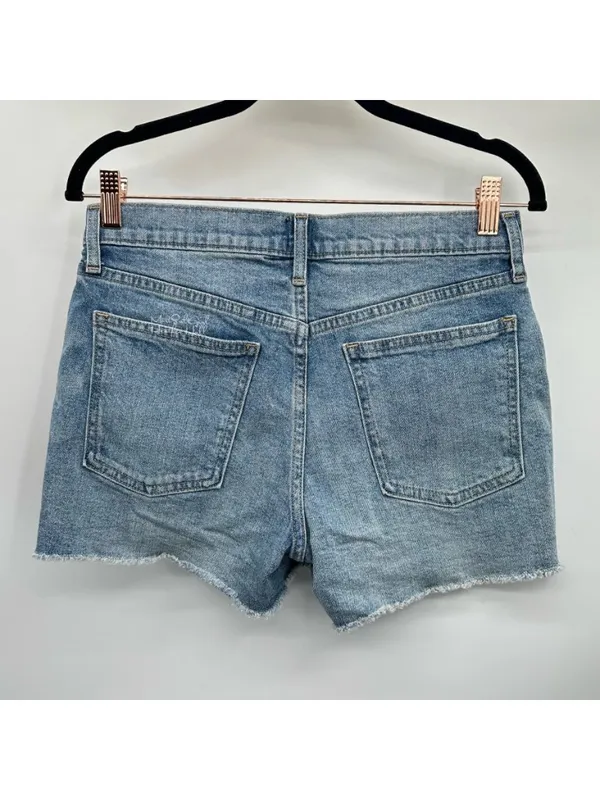 Gap 3" Medium Wash Raw Hem Jean Shorts - Image 2