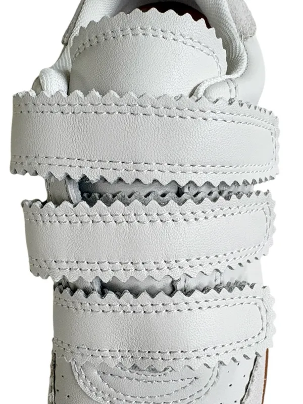 New In Box Silent D Leather Seena Sneakers White Size 6.5 Retail $150.00 - Image 9