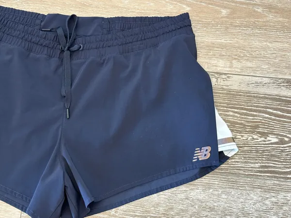 New Balance Sz L Athletic Shorts NB Dry Navy Blue White Trim Built in Panty - Image 3