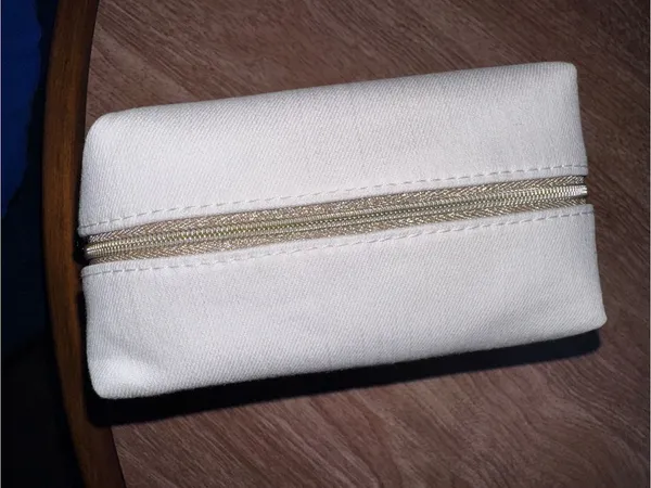 Christian Dior Beauty Makeup Bag Ivory Gold Logo Zip Pouch Cosmetic Case - Image 2
