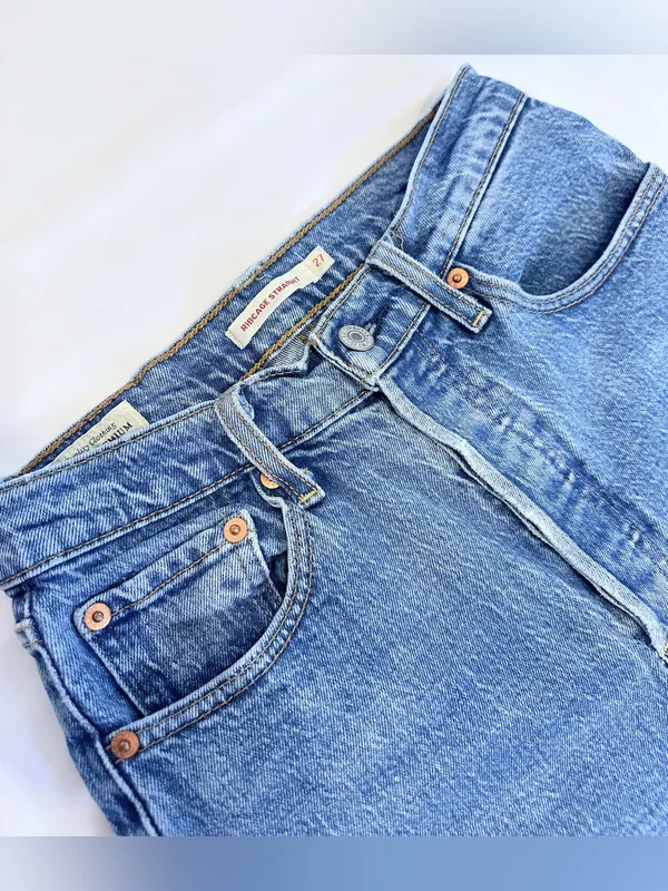 Levi's Ribcage Straight Ankle Jeans – Dance Around (Medium Wash) – 27 - Image 5
