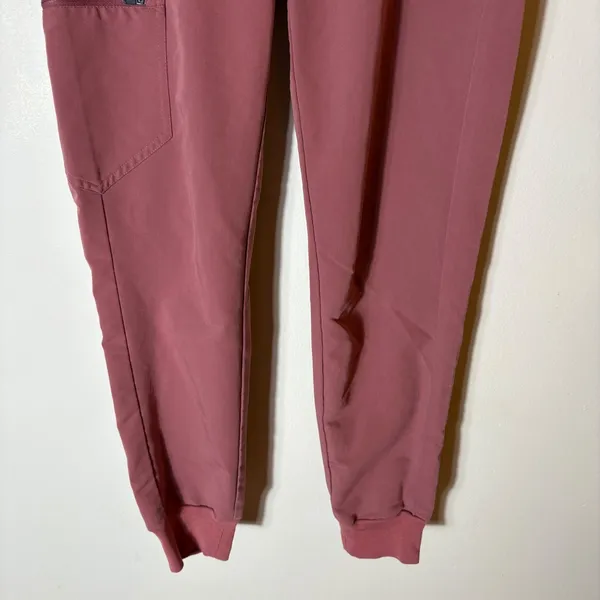FIGS‎ Technical Collection Zamora Jogger Scrub XS Mauve - Image 3