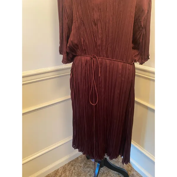 Vince Crushed Satin Flutter Sleeve Dress in Burgundy Crinkle Plisse V Neck Shift - Image 3
