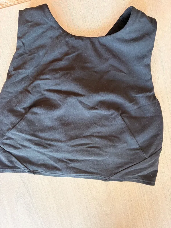 Lululemon Tank Top Bra Built-In - Image 4