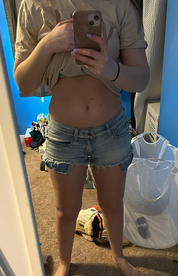 American Eagle jean shorts - Image 4