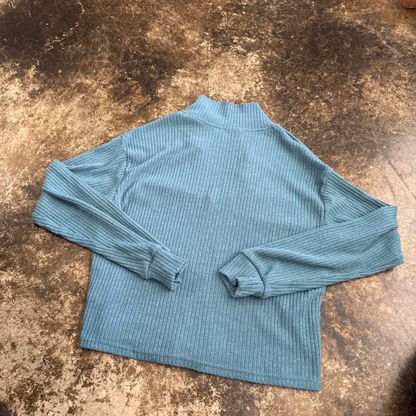 Shein V-Neck Ribbed Long Sleeve Top - Image 3