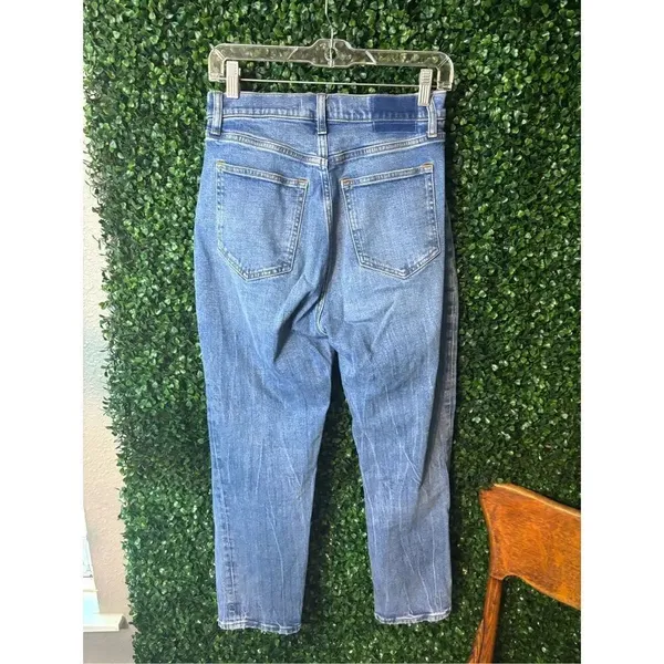 Abercrombie and Fitch The Ankle Straight Leg Ultra High Rise Jeans Size 4/27 Blu - Image 2