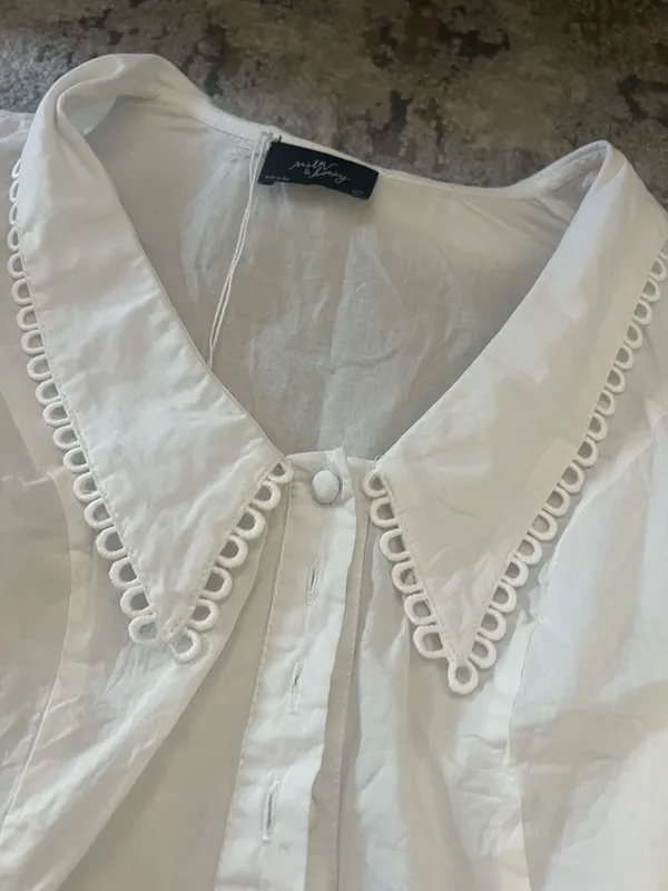 Vintage White Blouse - Image 2