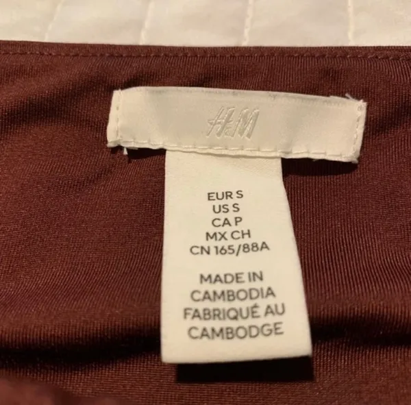 H&M Women’s Bodysuit Size Small Burgundy Color EUC Long Sleeve - Image 2