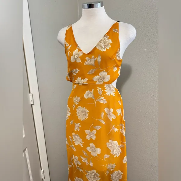 Stone‎ Row Mustard Open Back Floral Maxi Dress Size Small - Image 3
