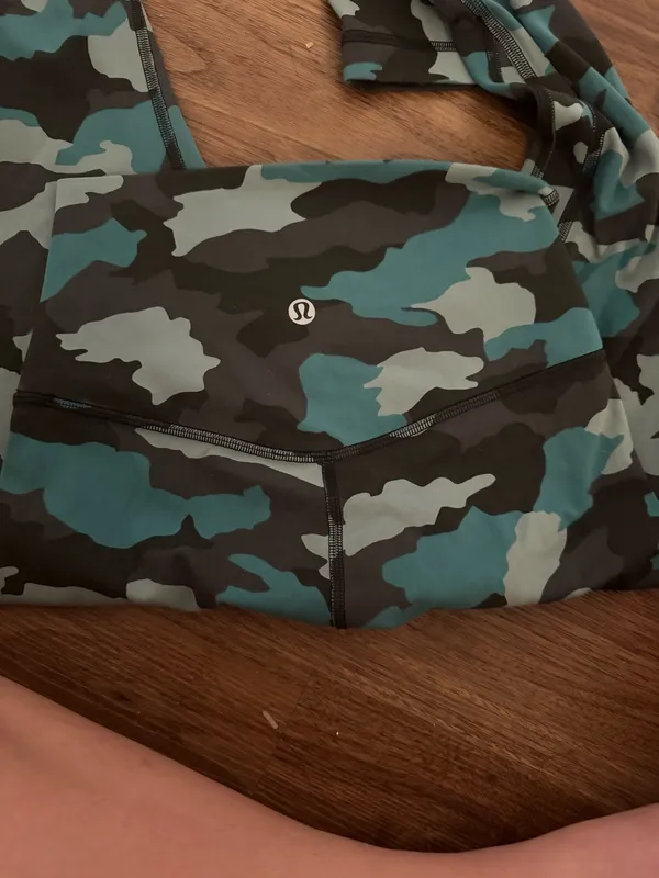 Lululemon Align Leggings - Image 3