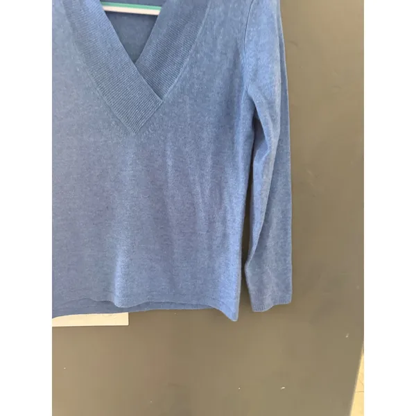 Saffron Womens 100% Cashmere V-Neck Sweater Light‎ Blue Long Sleeve Size Medium - Image 5