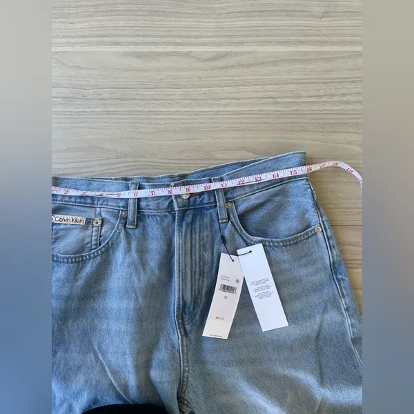 Calvin Klein Women's Straight Jeans in Light Blue - Image 5