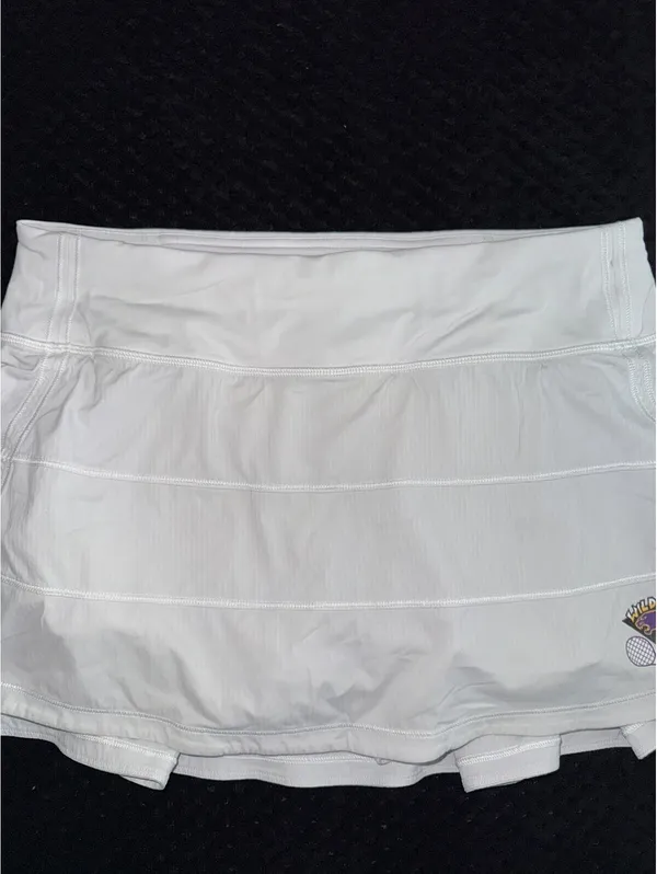 Lululemon Pace Rival Skirt II Regular Wildcats Logo Stretch White Size 6 - Image 2