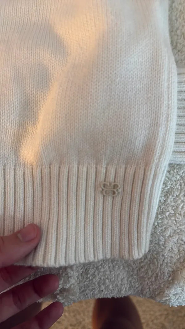 Aritzia Sunday Best Topaz Sweater - Image 6