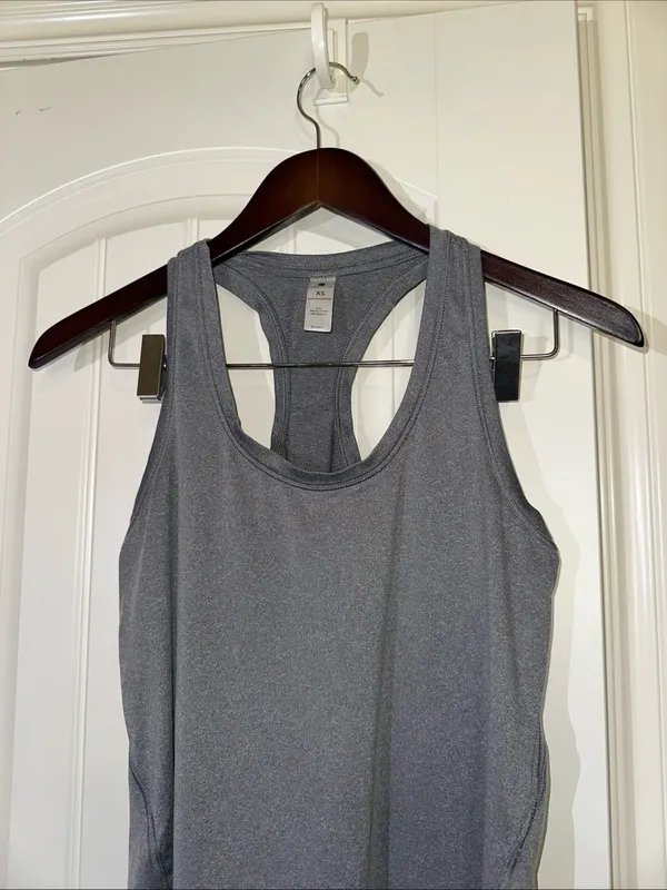 Yogalicious Lightweight Racerback Tank Top XS - Image 2