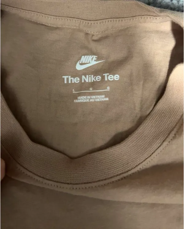 Nike  - Image 3