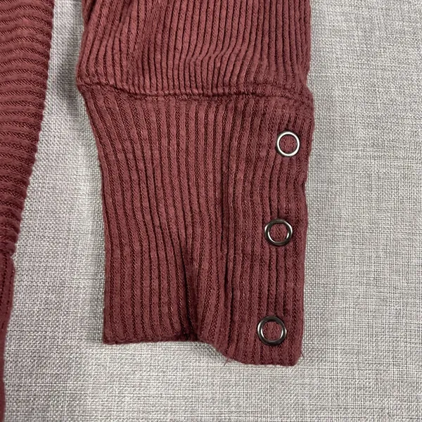 Evereve Sweater Womens M Red V-Neck Pullover Ribbed‎ Stretch Lightweight - Image 2