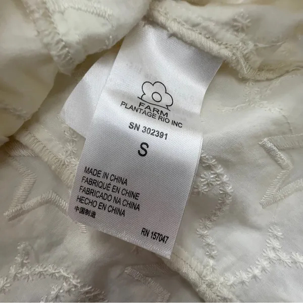 FARM RIO Star‎ 3D Embroidered Blouse in Off White - size S - Image 14