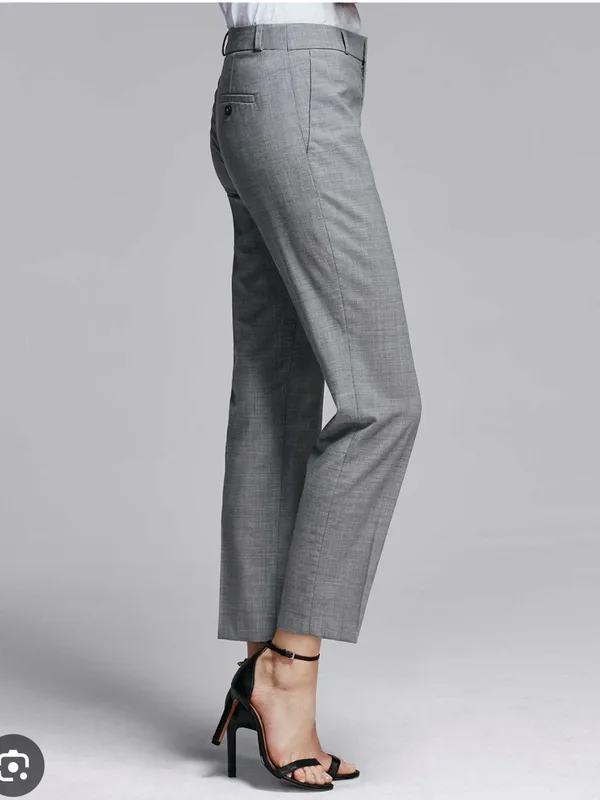 Women’s Banana Republic Avery Striaght leg ankle pant - Image 6