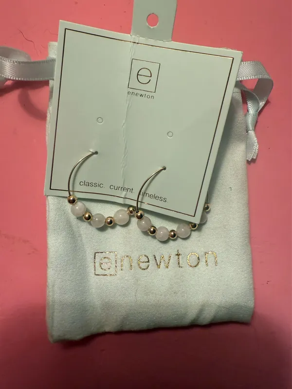 E Newton Gold Earrings - Image 3