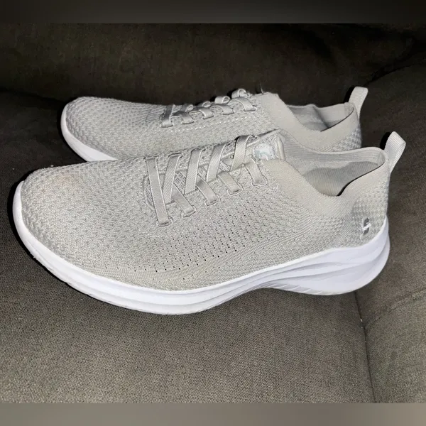 Skechers Light Gray Knit Slip-On Sneakers - Image 5