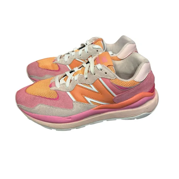 New Balance 57/40‎ Valentine's Day Athletic Sneakers Women's 9.5 Mesh W5740VDA - Image 3
