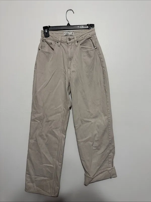 Abercrombie & Fitch Light Beige “The Loose” Baggy Jeans - Image 6