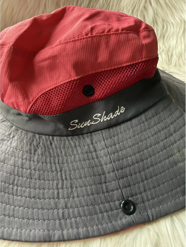Sun Shade Wide Brim Outdoor Hat - Red and Gray - Image 2