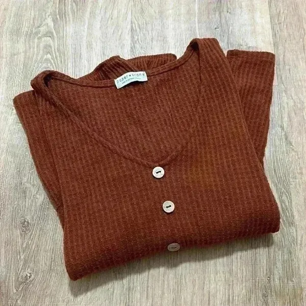PAPER CRANE | Woman's Waffle Knit Red Ribbed Flowy Long‎ Sleeve Blouse, Size XS - Image 7