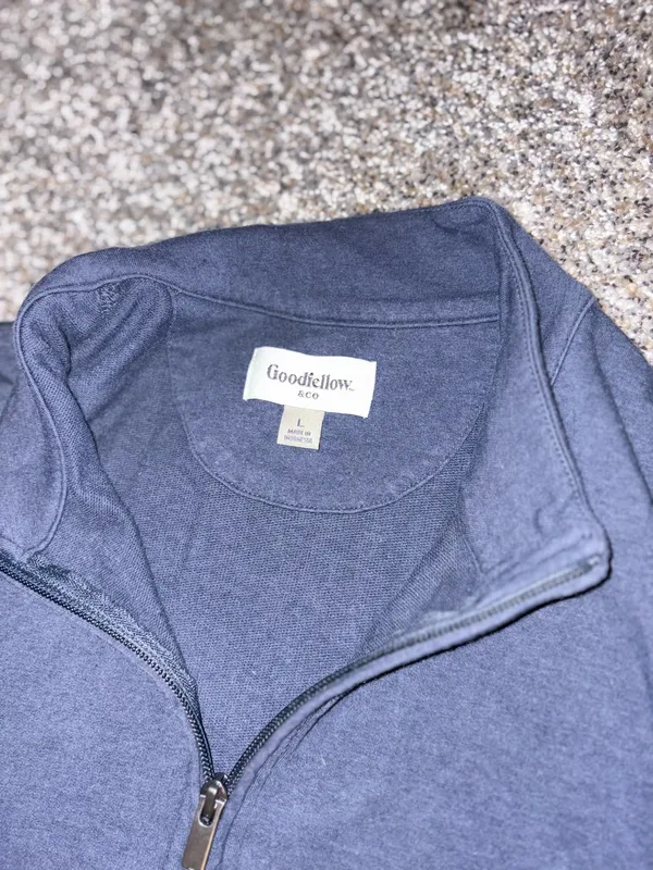 Goodfellow & Co Men's Blue Quarter-Zip Sweater - Image 3