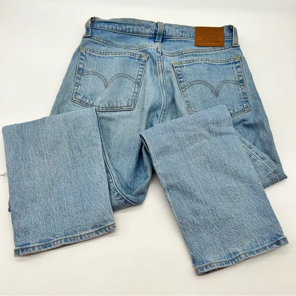 Levi's Blue Wedgie Straight Leg High Rise Jeans Timeless Design-Size 26 - Image 6