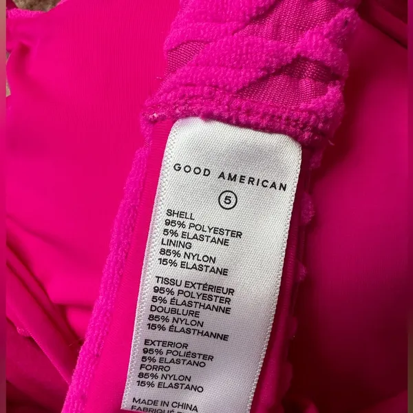 GOOD AMERICAN- Jacquard Bikini Top Sz 5/2XL HAWAIIAN PINK - Image 2