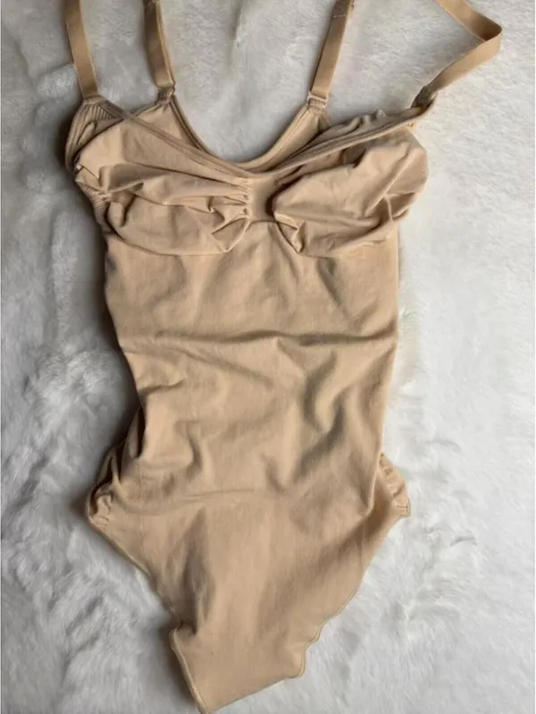 SKIMS Seamless Sculpt Thong Bodysuit Light Nude XL NWT - Image 2