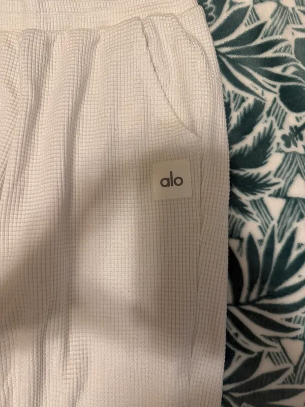 Alo Sweatpants - Image 5