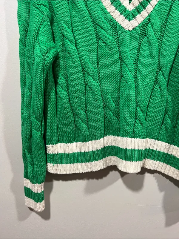 Aerie Green Cable-Knit V-Neck Sweater with Ivory Trim Size Small - Image 3