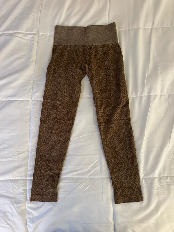 NVGTN Leggings - Image 2