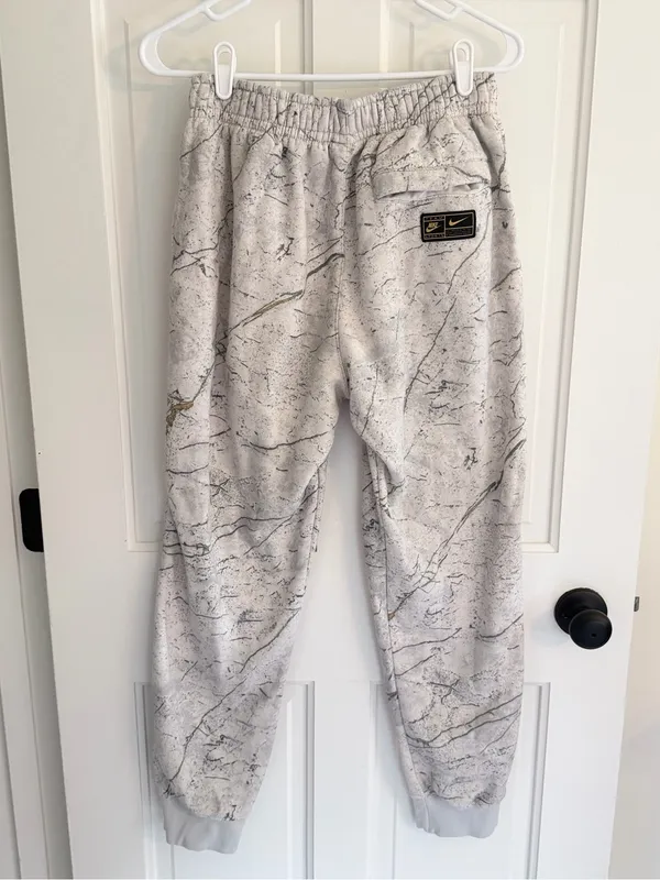 Nike‎ Sportswear Marble Print Fleece Joggers Gray Gold Logo Women’s Medium - Image 4