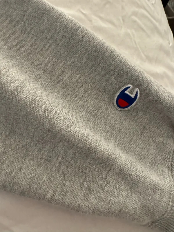 Champion Crewneck - Image 3